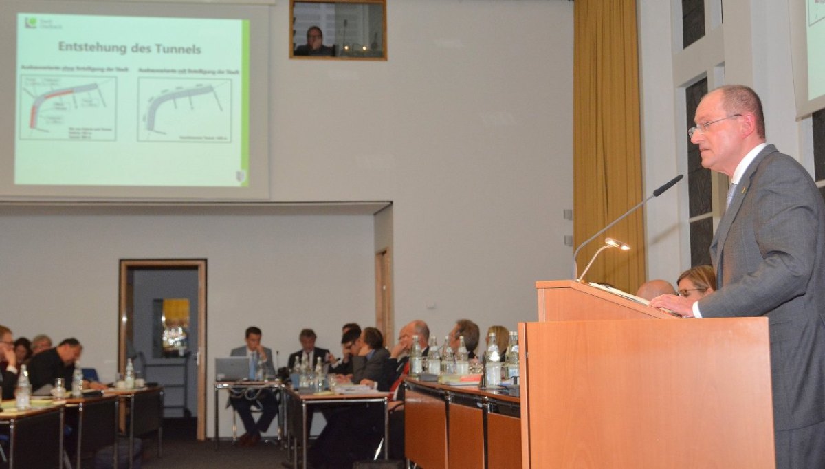 Stadtrat Gladbeck tagt zum A52-Ausbau.jpg