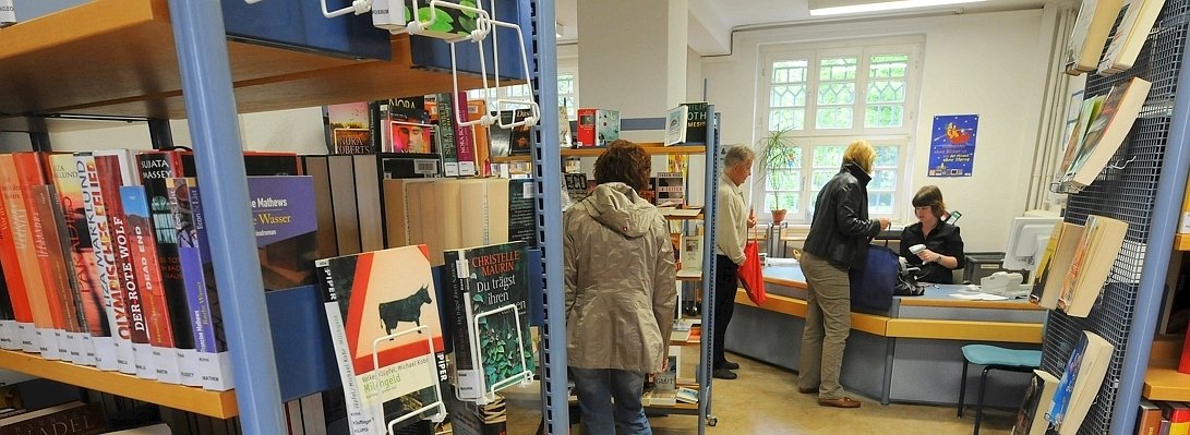 Stadtteilbibliothek Essen Stoppenberg.jpg