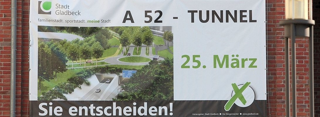 Werbeplakate zum Ratsbürgerentscheid werben am--656x240.jpg