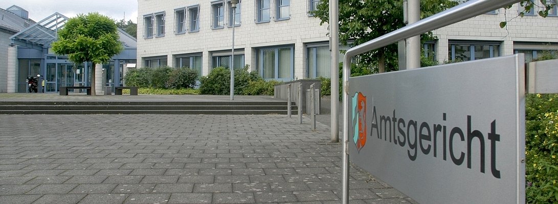 amtsgericht olpe--656x240.jpg