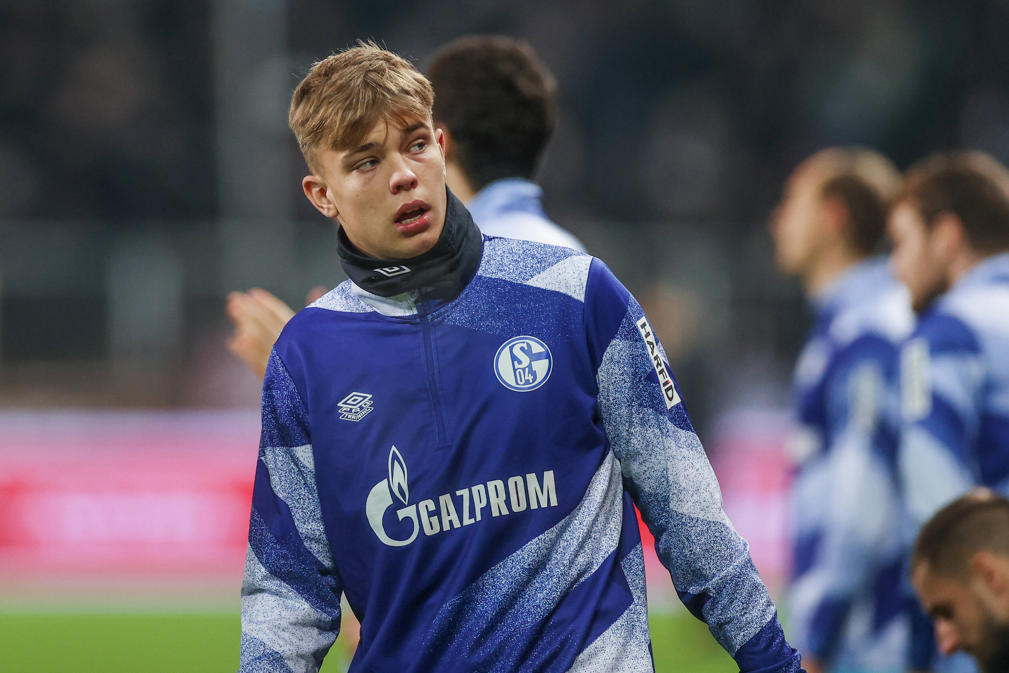 FC Schalke 04: Juwel drängt sich auf! Ist ER die Lösung für ein S04 