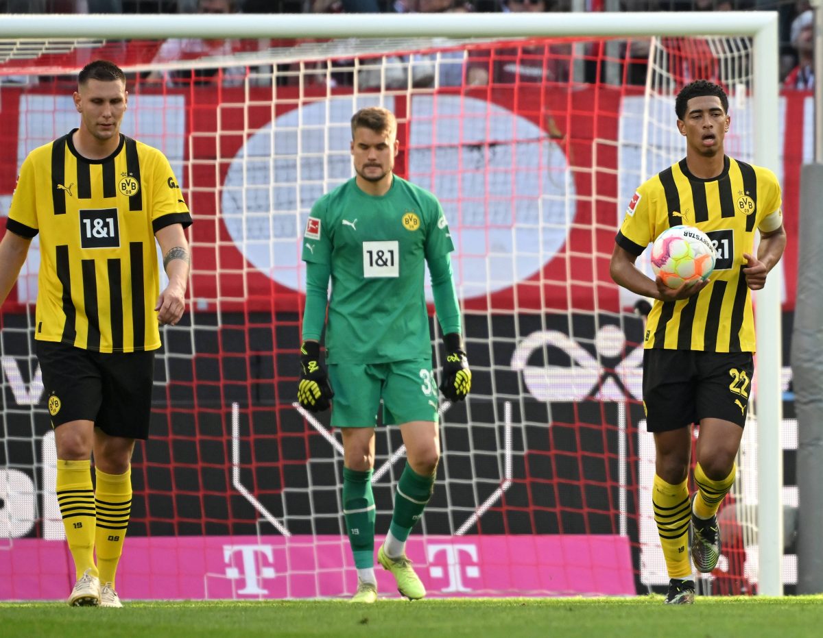 Borussia Dortmund Alexander Meyer äußert Kritik.