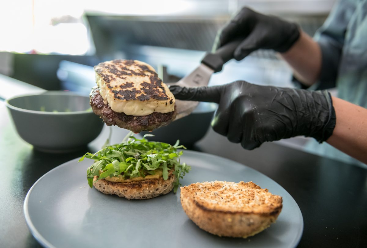 Mülheim Imbiss Burger Pommes Gratis-Essen