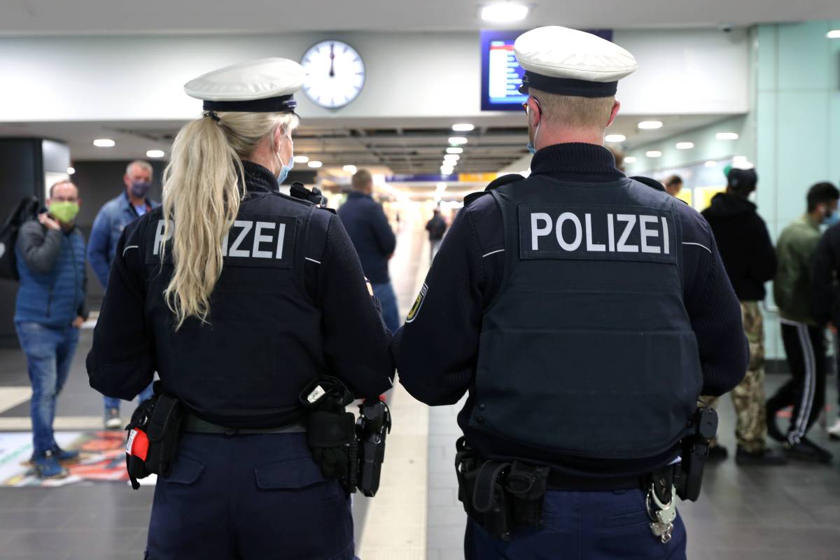 Die Polizei will an den Hauptbahnhöfen in Essen und Gelsenkirchen durchgreifen!