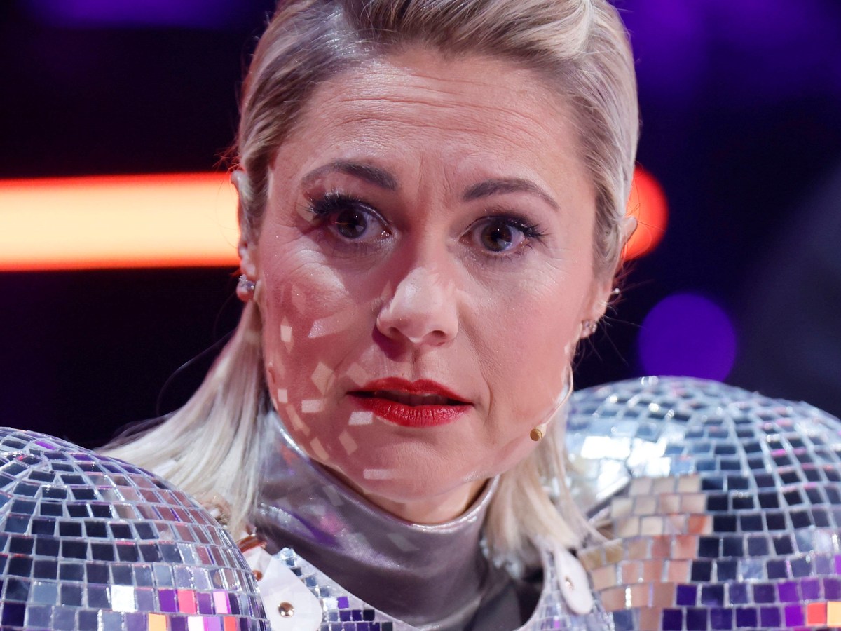 „The Masked Singer“-Star Ruth Moschner im Finale völlig fertig – „Brauche dringend eine Therapie“