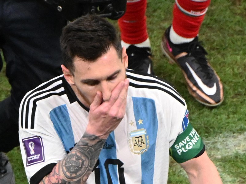 Frustrierter Lionel Messi bei Argentinien - Mexiko.