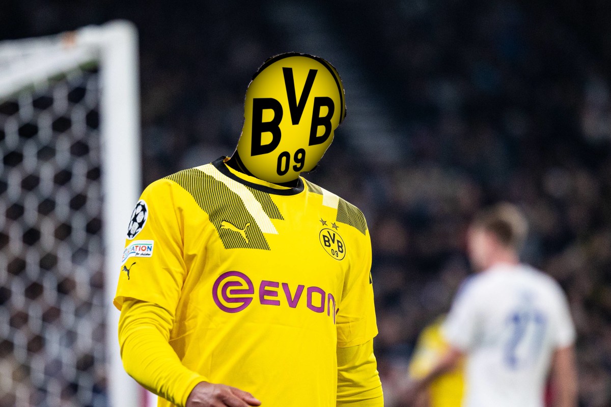 Donyell Malen schaut frustriert bei Borussia Dortmunds 1:1 in Kopenhagen.
