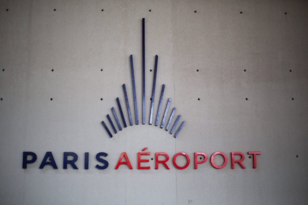 Das logo des Flughafens Paris Charles de Gaulle