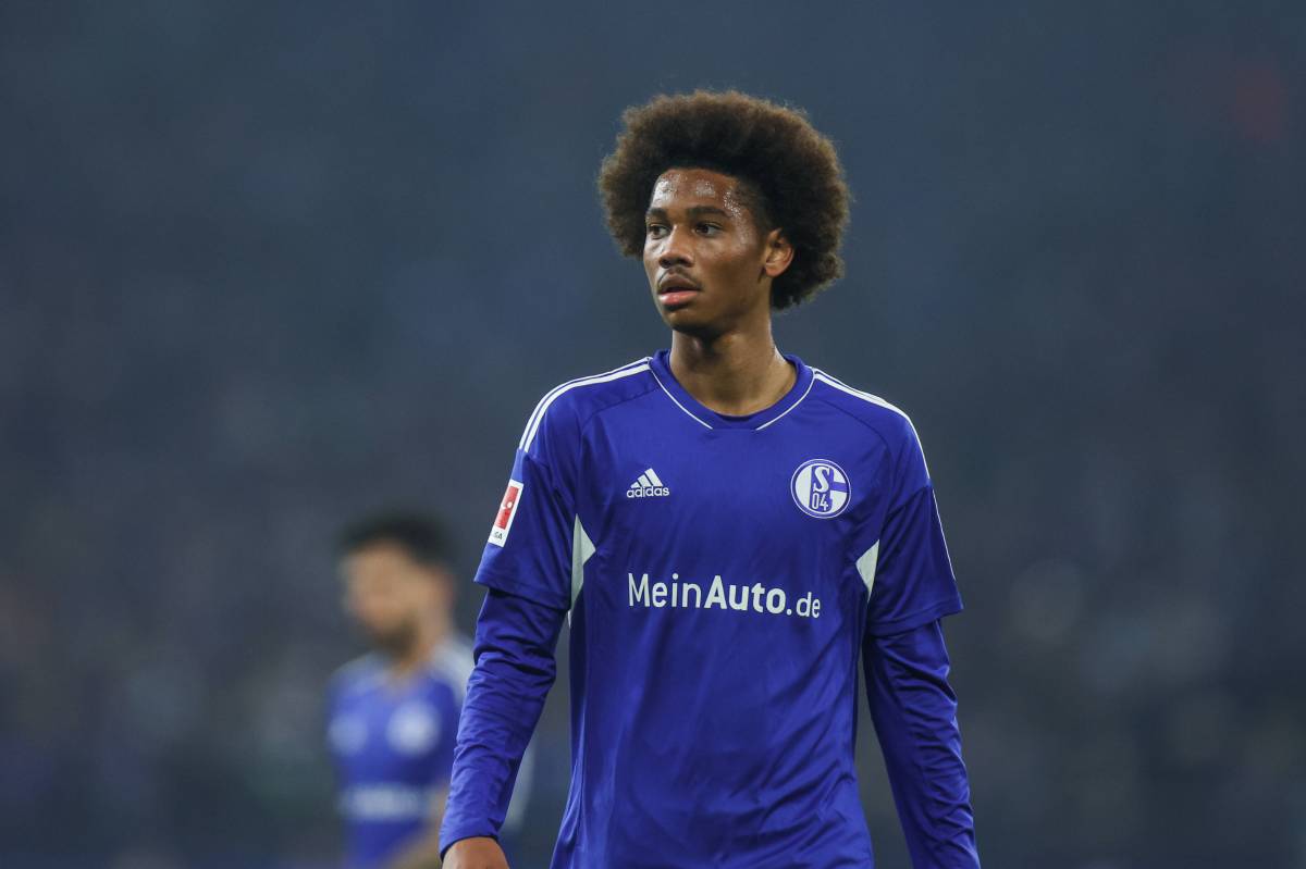 Sidi Sané im Trikot des FC Schalke 04.