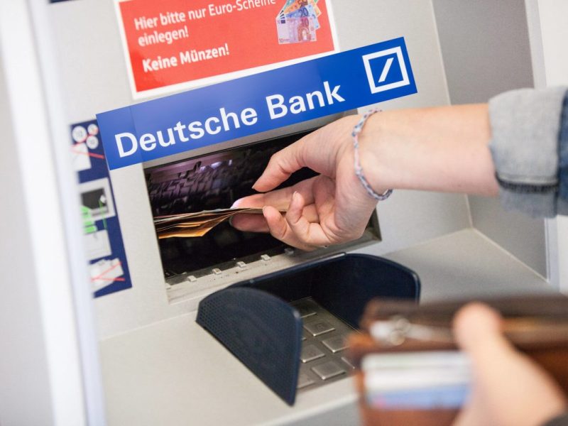 Deutsche Bank Geldautomat Bildcollage