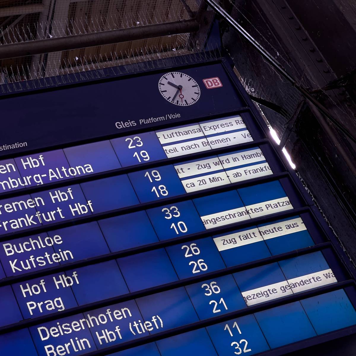 Deutsche Bahn: Heftige Jahresbilanz! Bus und Bahn so unpünktlich wie nie zuvor