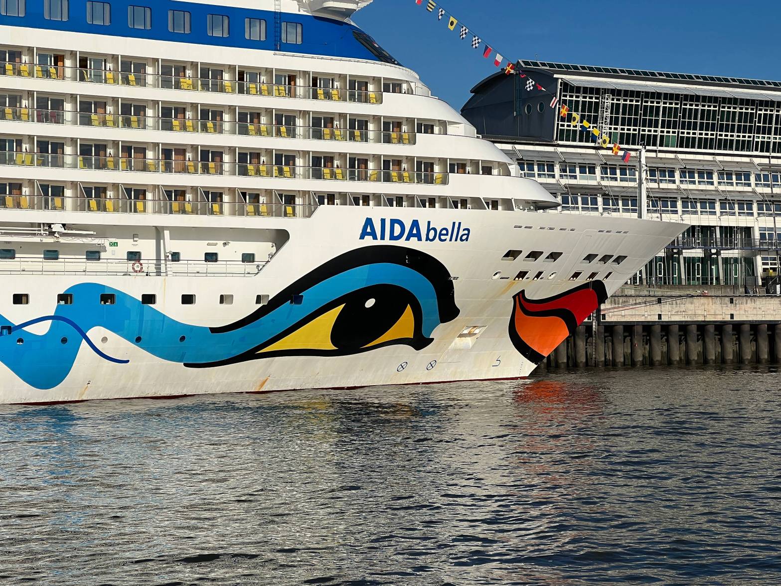 Kreuzfahrt: Aida-Kunden müssen wegen dieser Regel zittern – „Hoffnung aufgegeben“