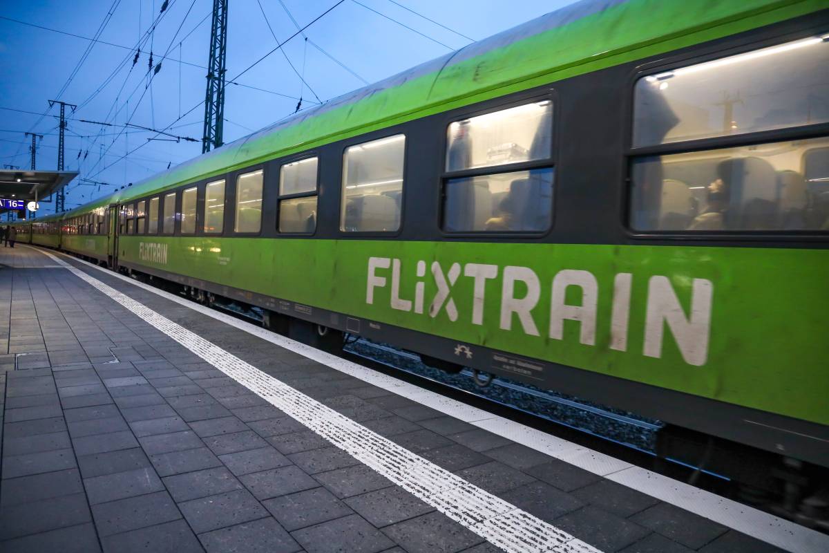 Flixtrain