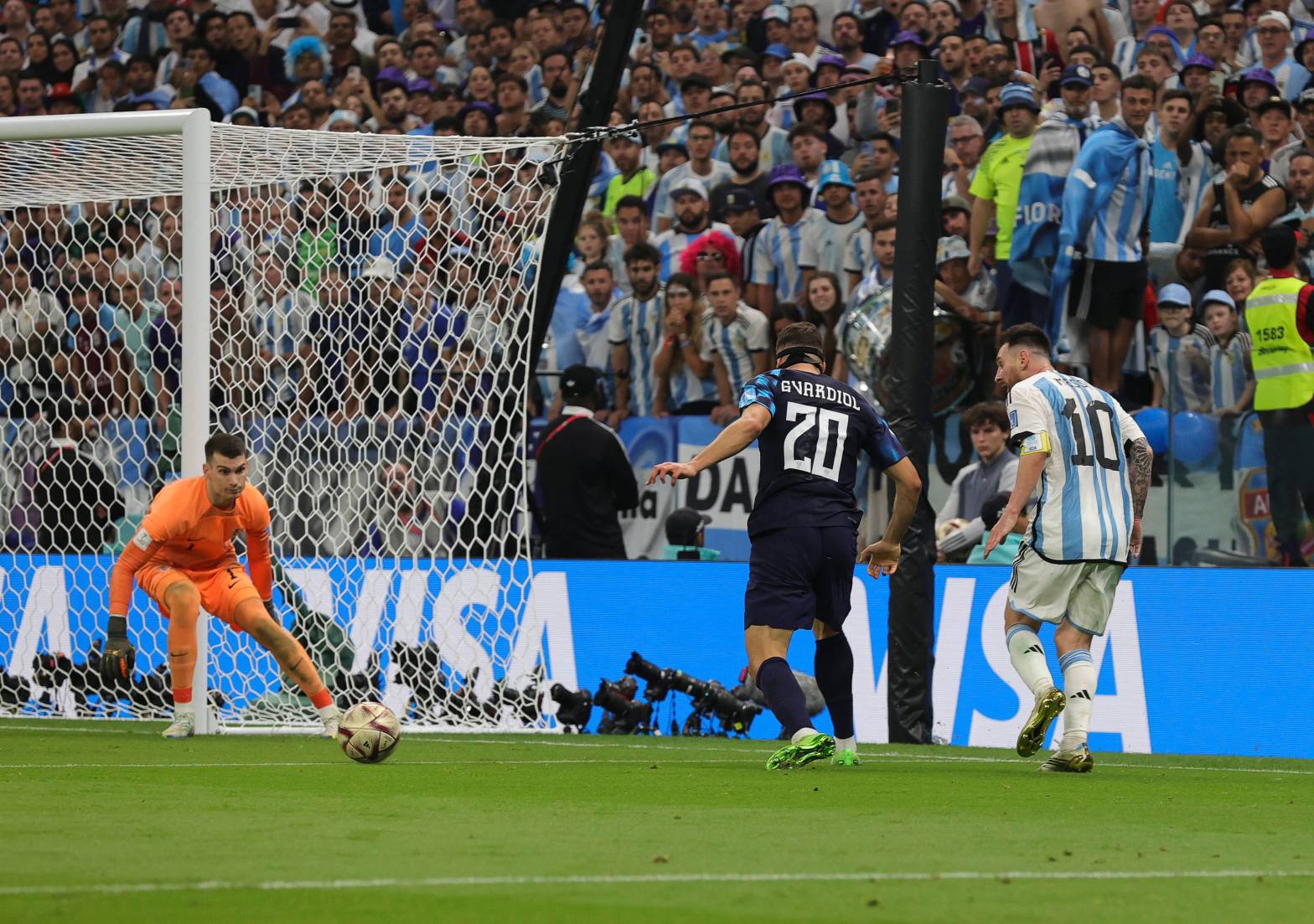 Argentinien – Kroatien: Messi-Show! Diese Szene lässt Fans ausflippen – „Der absolute Wahnsinn“