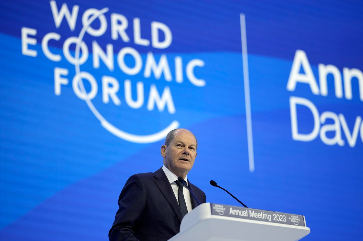 Olaf Scholz hielt eine Rede auf dem Weltwirtschaftsforum in Davos. So äußerte er sich zu Lieferungen von Leopard-Panzern.