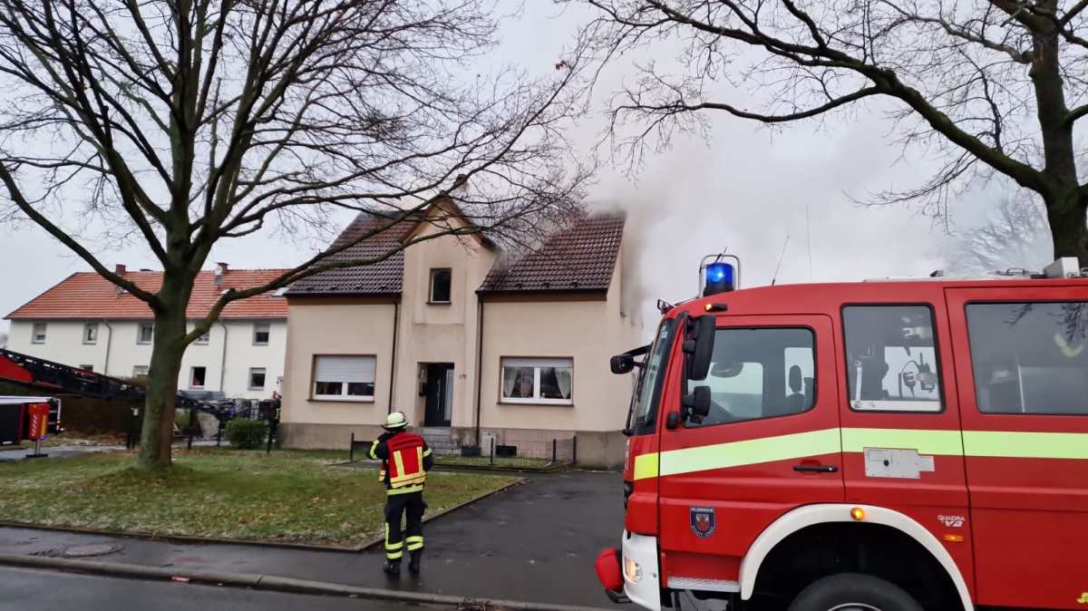 Ruhrgebiet: Brand in einem Mehrfamilienhaus mit einem Toten