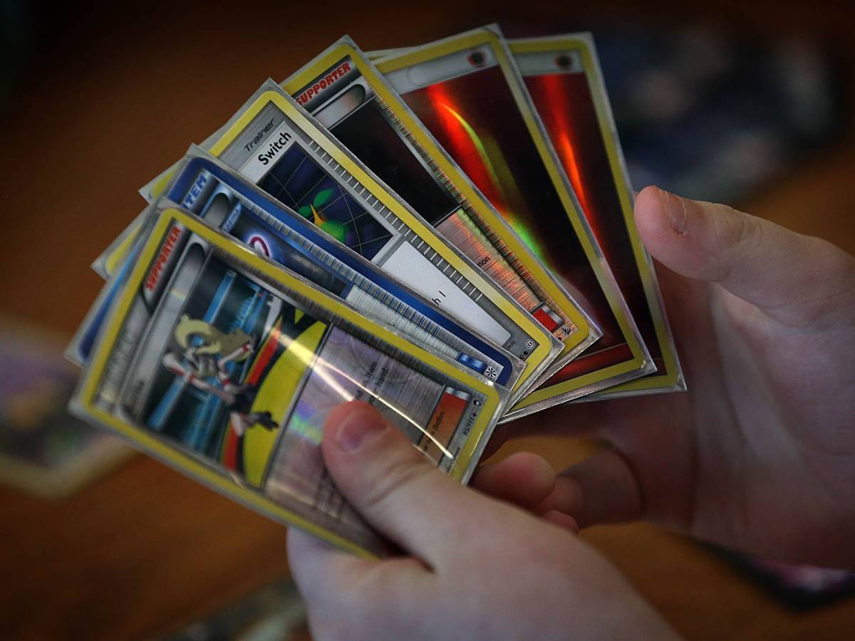 Dortmund: Mann will Pokémon-Karten verkaufen - dann wird er bedroht 