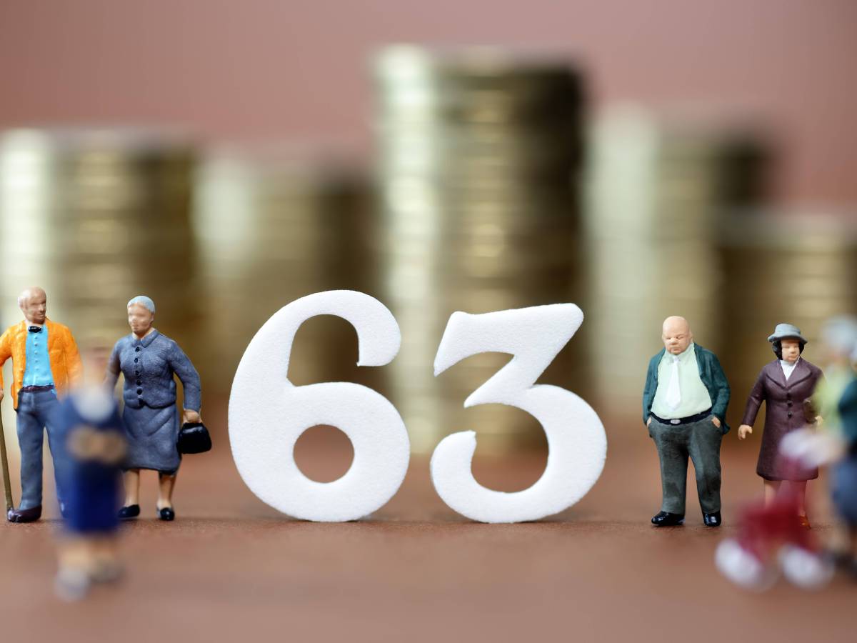 Die Rente mit 63 soll nach Ansicht der Wirtschaftsweisen abgeschafft werden. Politik und Sozialverbände sehen das anders.