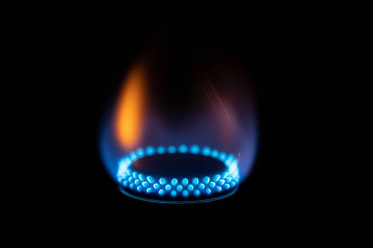 Gas: Eon-Chef Birnbaum erklärt die Energiekrise für nicht beendet. Vor allem Haushalte müssten weiter sparen!
