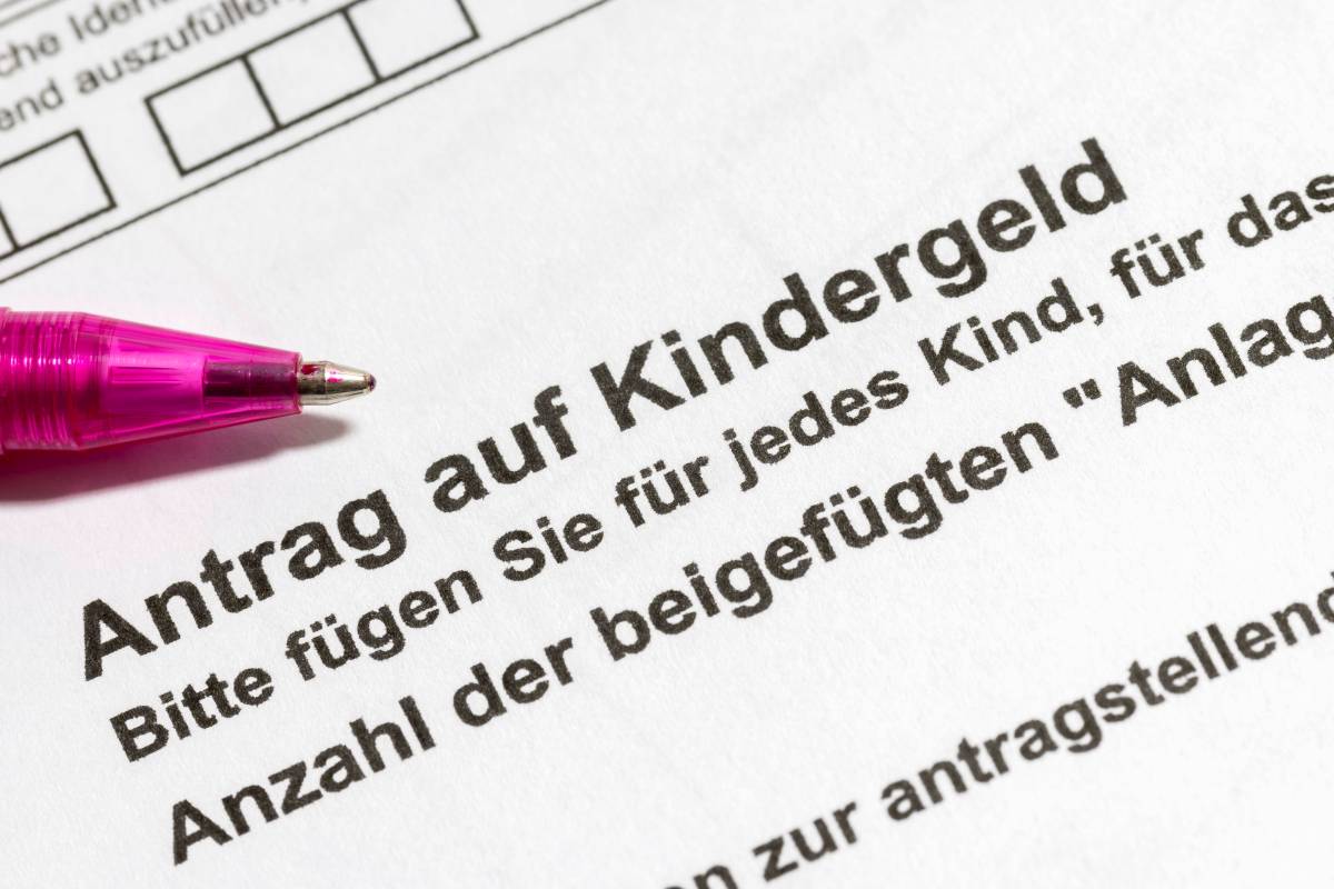 Eltern haben auch ein Recht auf Kindergeld für Kinder ab 18. Darauf müssen sie achten!