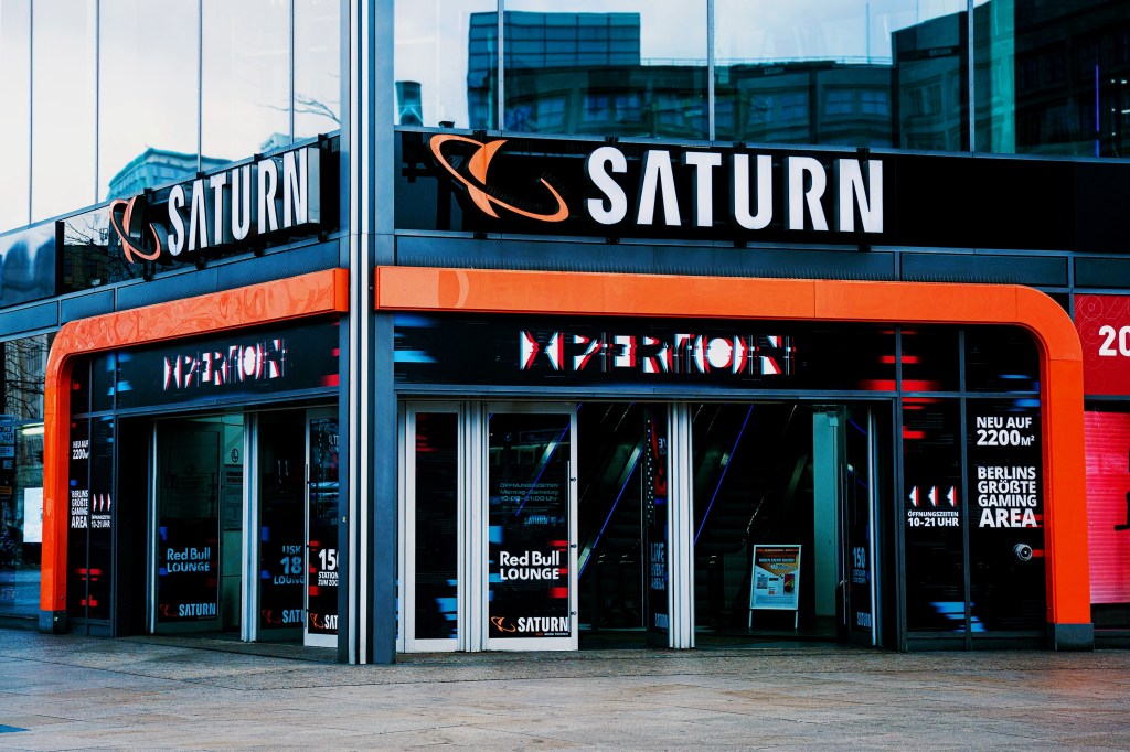 Saturn eröffnet neue "Erlebniswelt Xperion"