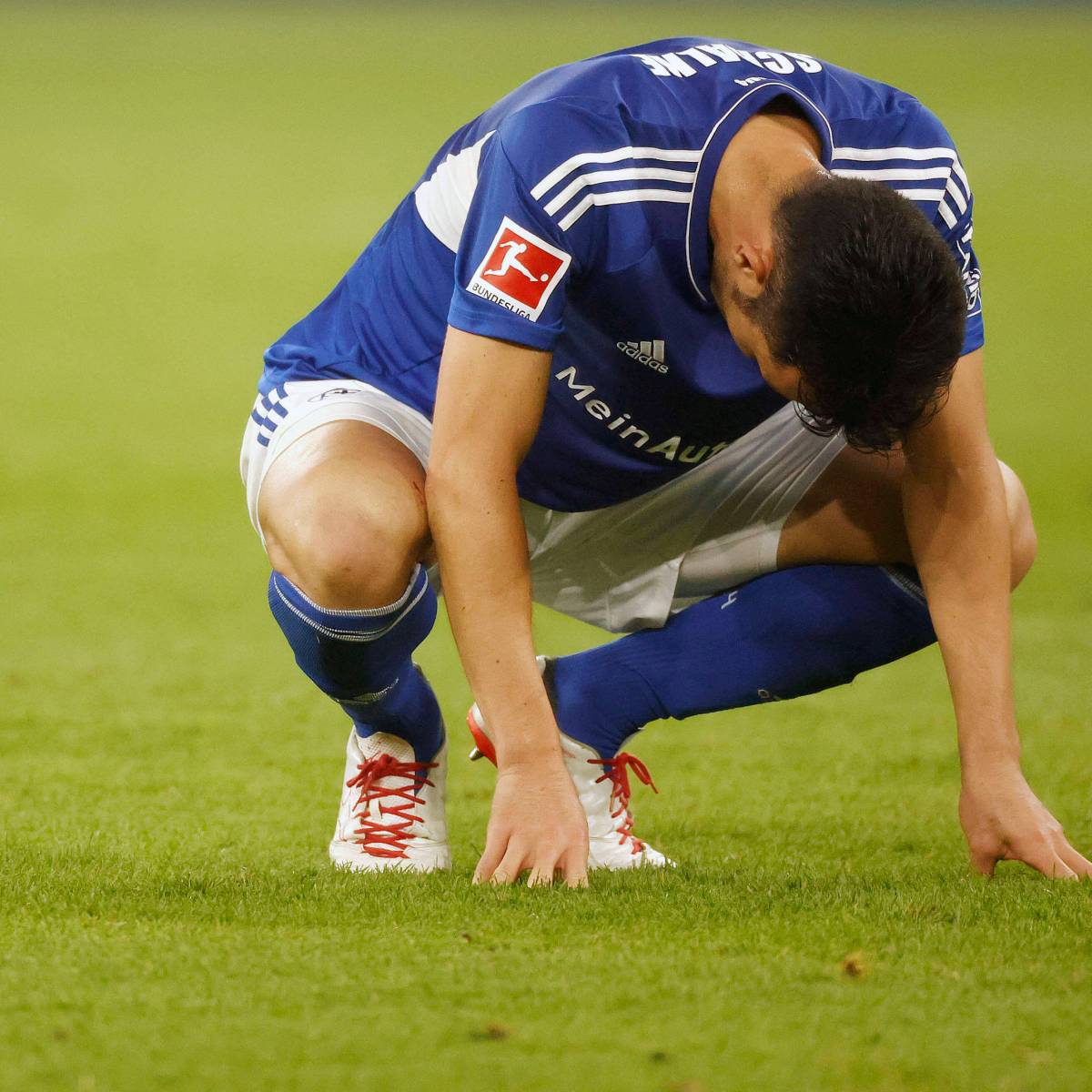 FC Schalke 04 reagiert auf Desaster – für IHN könnte es das Aus sein