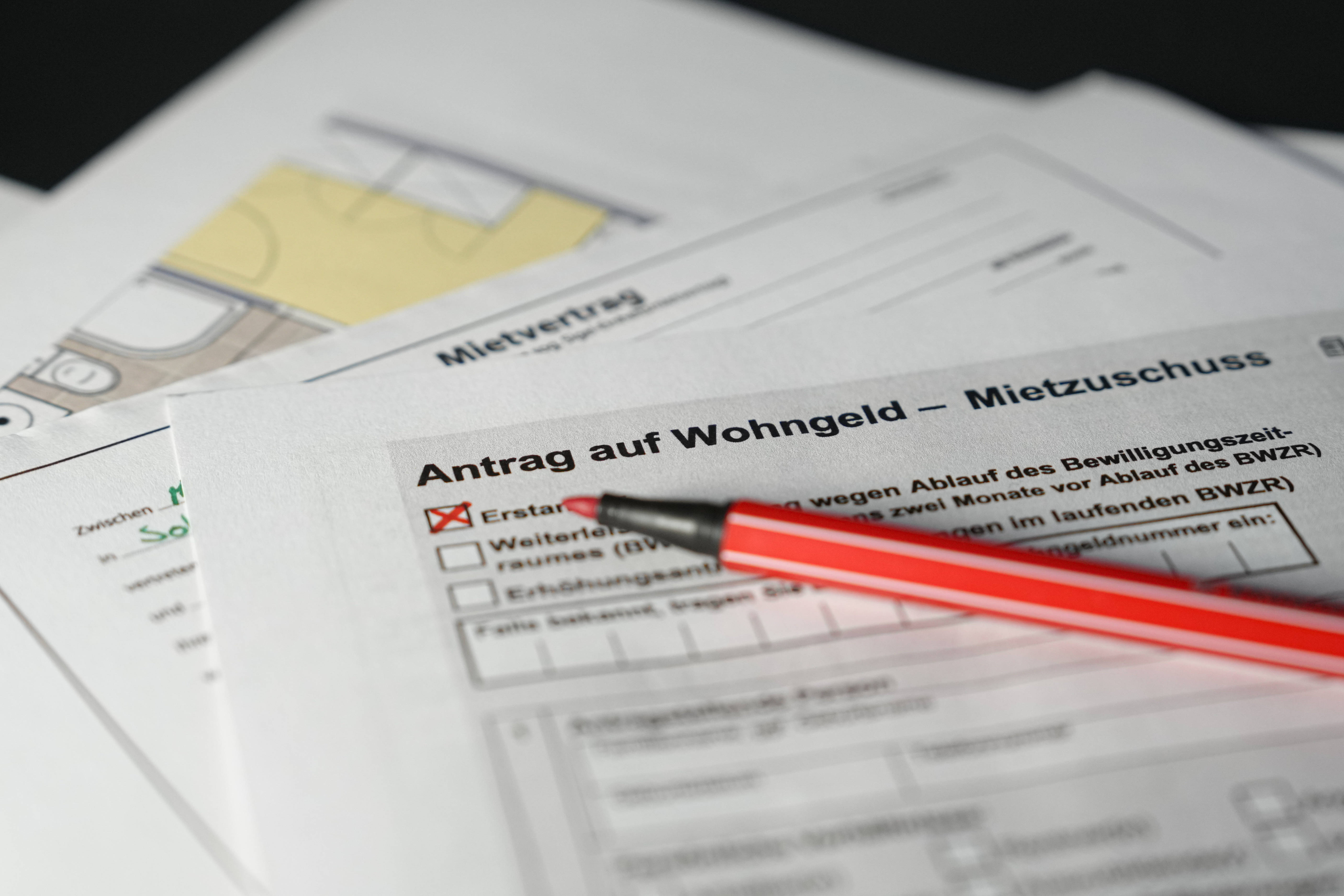 Was Für Unterlagen Benötige Ich Um Wohngeld Zu Beantragen Wohngeld: Auszahlung dauert? SO kommt das Geld früher - DerWesten.de