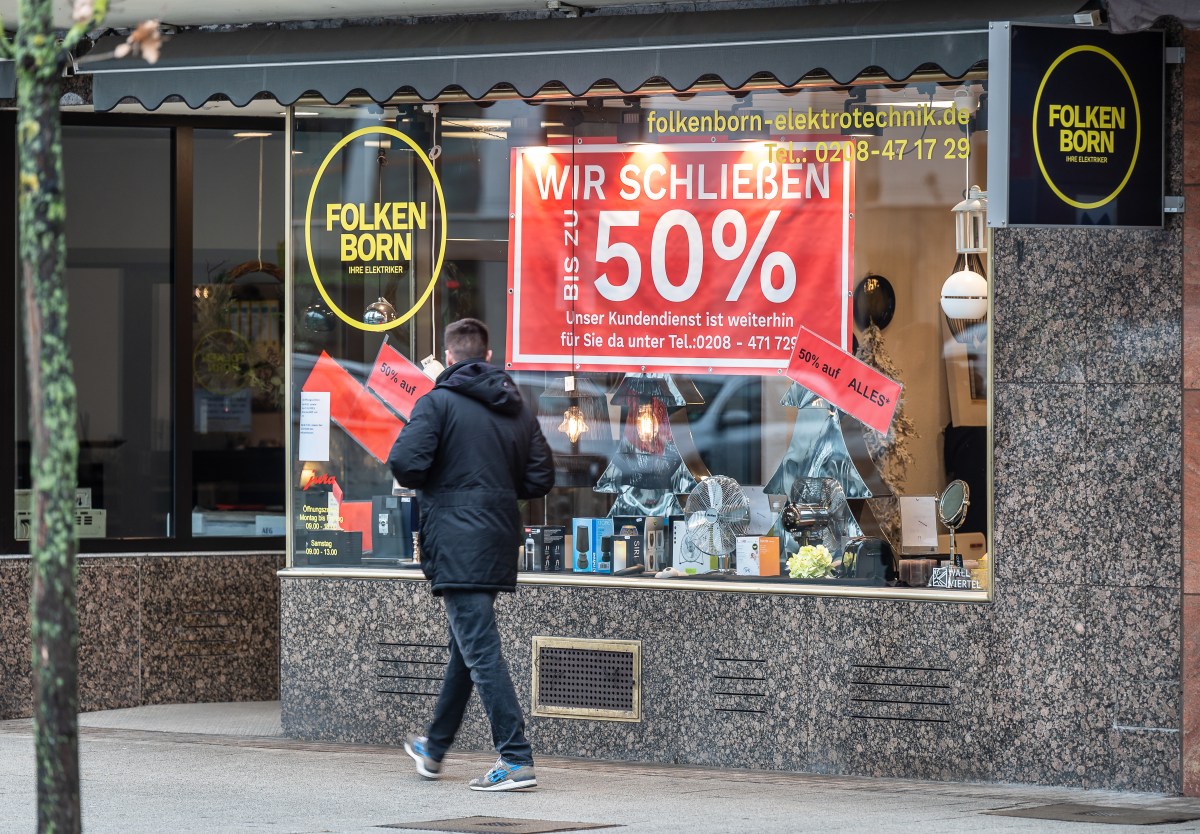 Mülheim: Traditionsgeschäft muss nach über 100 Jahren schließen. Wie traurig!