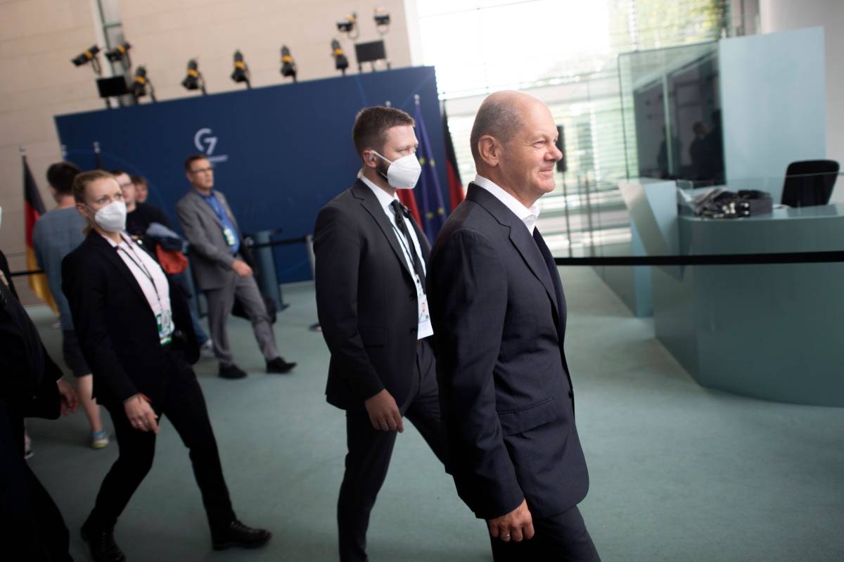 Bundestagsabgeordnete haben Anspruch auf Personenschutz. So groÃŸ ist die Gefahr fÃ¼r deutsche Politiker wie Olaf Scholz und Karl Lauterbach.
