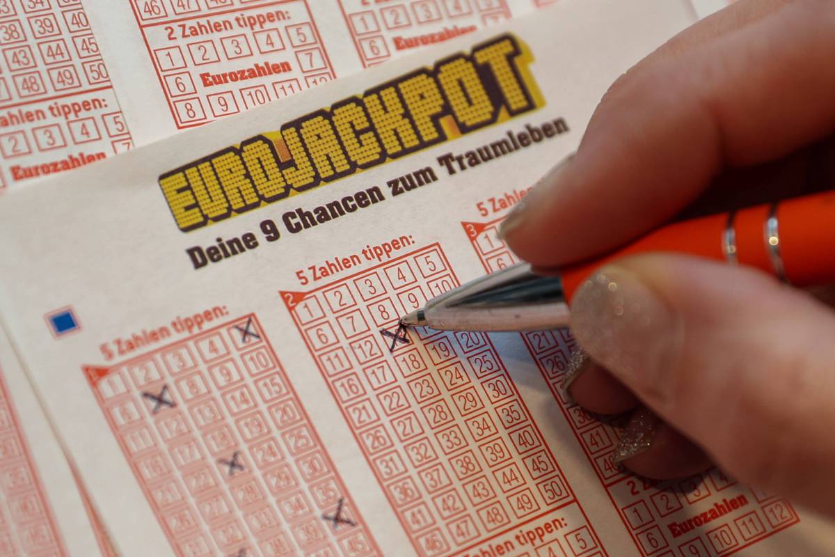 Lotto-Spieler räumt 107 Millionen Euro ab. Doch seine Pläne sind ungewöhlnlich.