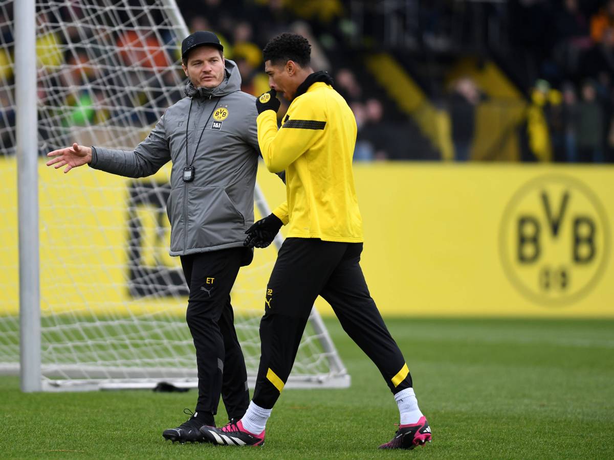 Bei Borussia Dortmund muss Edin Terzic seine Spieler beisammen halten.