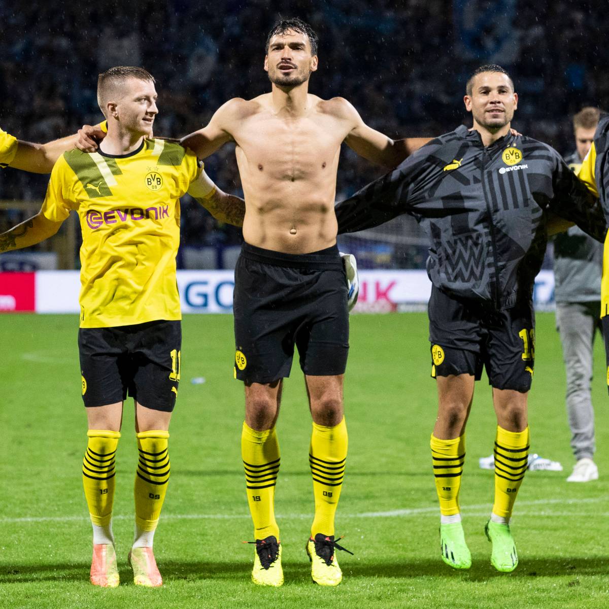 Borussia Dortmund: Kehrtwende beim BVB? Für IHN haben die Bosse einen neuen Plan