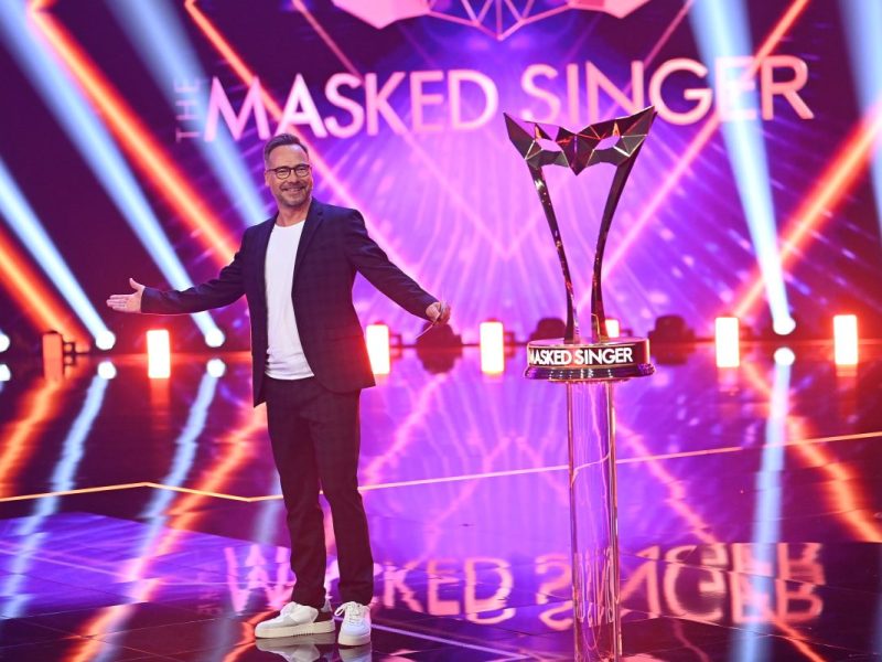 „The Masked Singer“ holt IHN zurück! Fans flippen aus: „Mega“