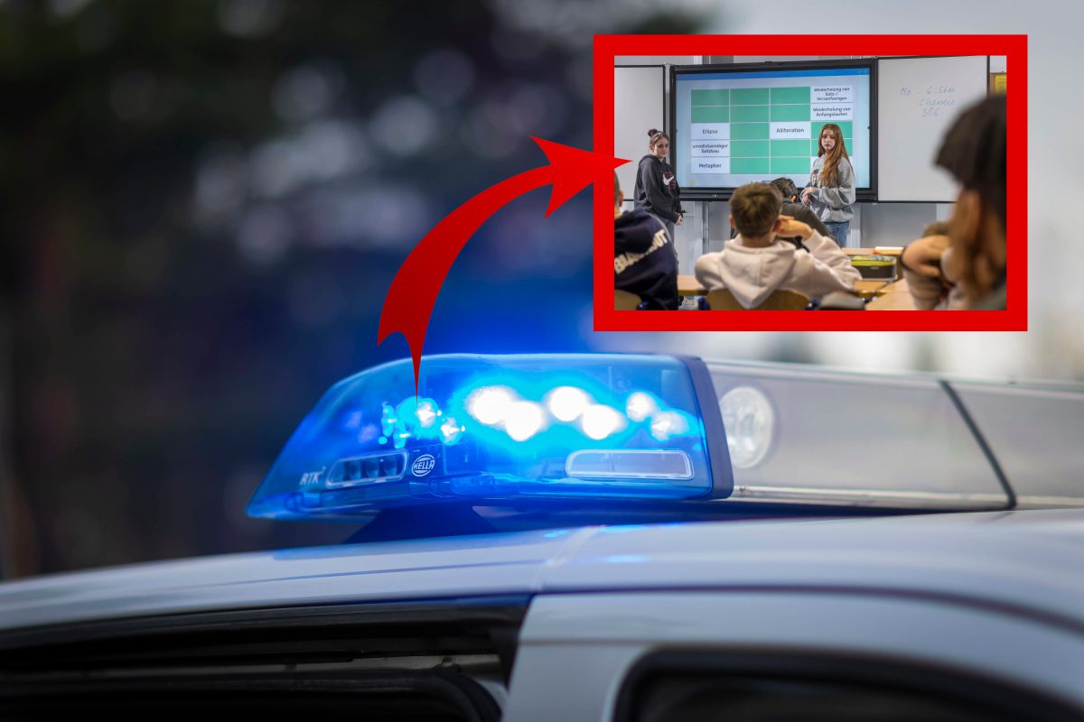 Klassenzimmer Polizeiauto Blaulicht