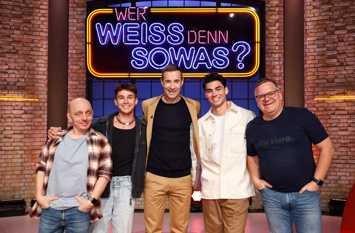 Wer weiß denn sowas? Spontane Aktion im Studio für Lacher DerWesten.de