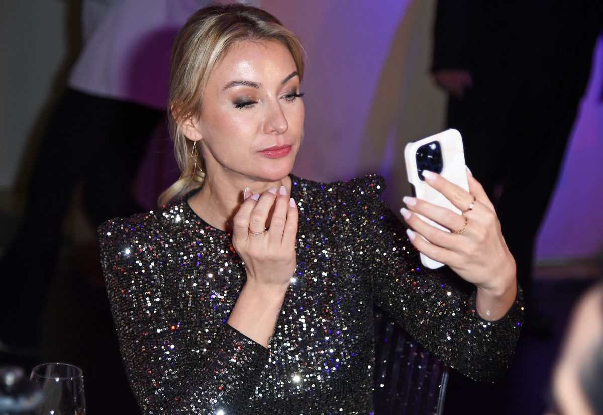 AnnaCarina Woitschack verabschiedet sich von Fans "Einige Zeit
