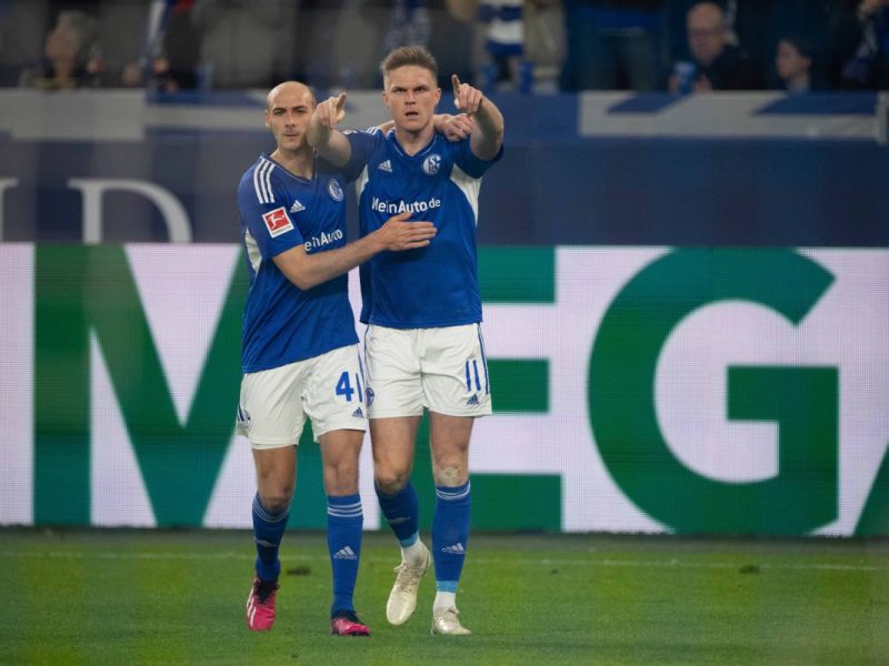 FC Schalke 04 verkündet Paukenschlag – Fans sind hellauf begeistert