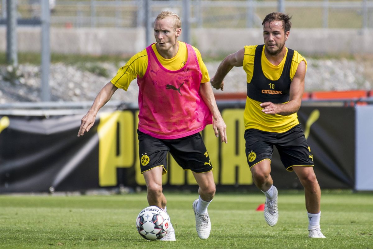 Ein ehemaliger Spieler von Borussia Dortmund verkündet sein Karriereende.