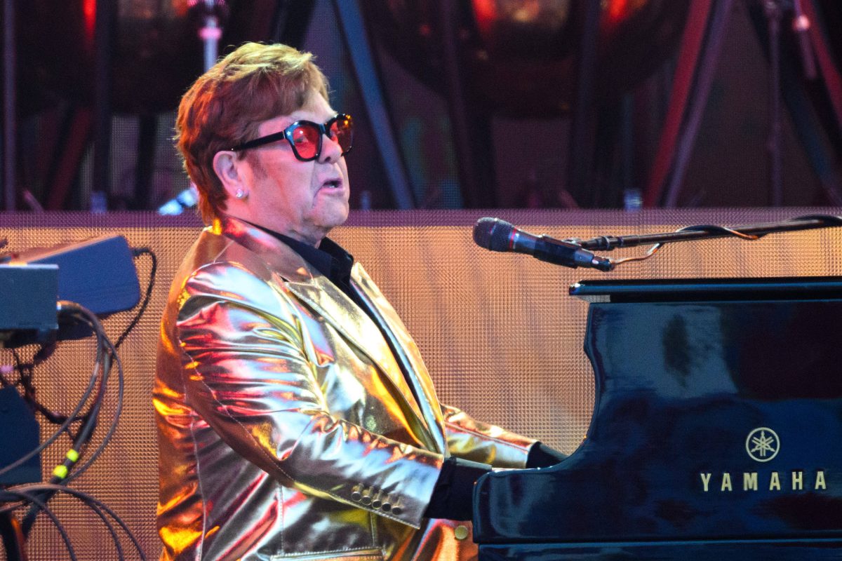 Inquiétude pour Elton John : la légende de la musique hospitalisée