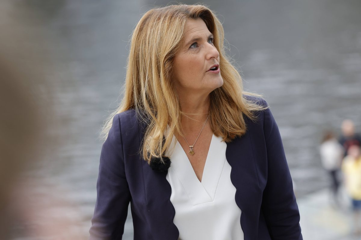 Tina Hassel