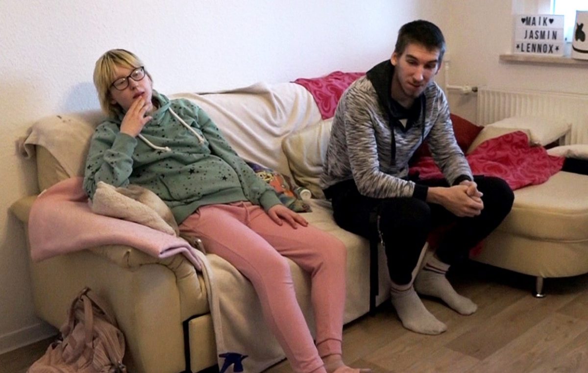 Bürgergeld-Empfängerin (18) von Partner allein gelassen – es geht um ihr  Kind - DerWesten.de