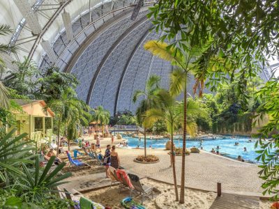 Der Freizeitpark Tropical Islands in Brandenburg.