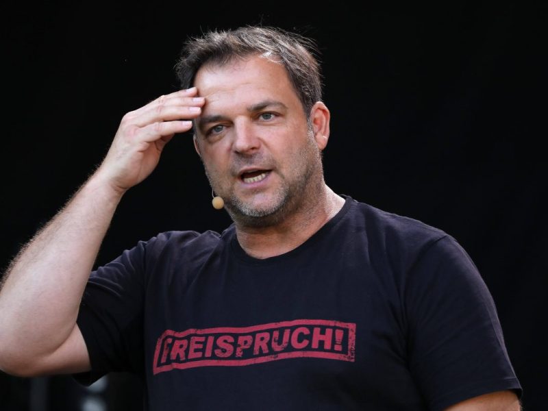 Martin Rütter auf 180: Hundeprofi warnt Besitzer – „Das ist lebensgefährlich“
