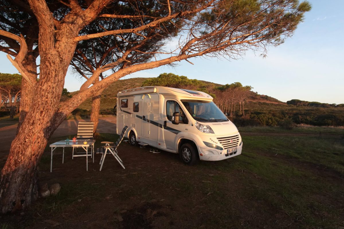 Auf einem Campingplatz in Italien ist es zu einer heftigen Explosion gekommen. Dabei starb ein 10-jähriger Junge.