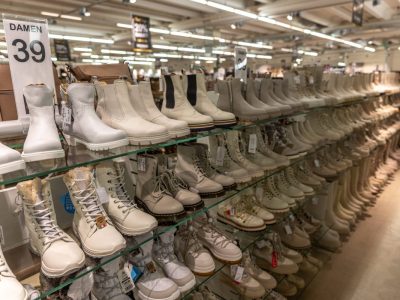 Essen: Neuer Schuhladen am Hauptbahnhof
