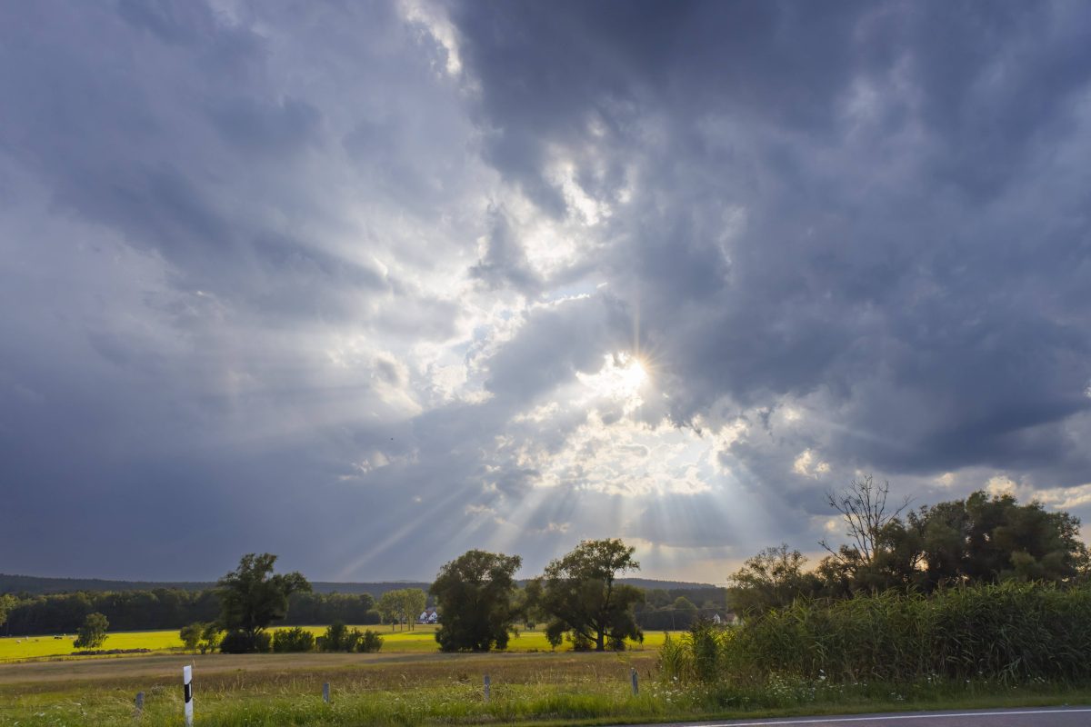 Wetter in NRW: Experte von Prognose völlig baff – „Die machen es spannend“