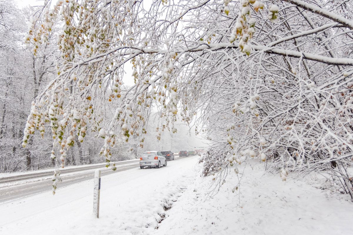 Wetter: Schnee-Chaos führt zu zwei Toten und akuter Lebensgefahr