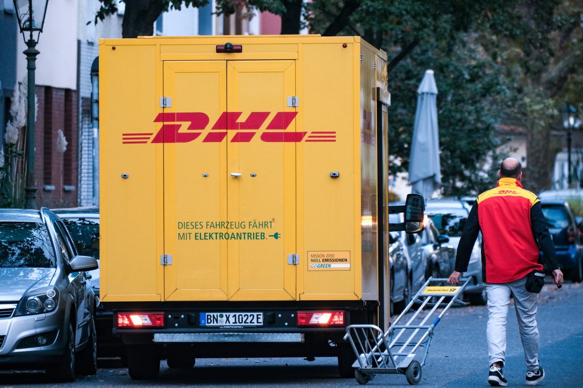 DHL an Black Friday! Kunden müssen vorsichtig sein DerWesten.de