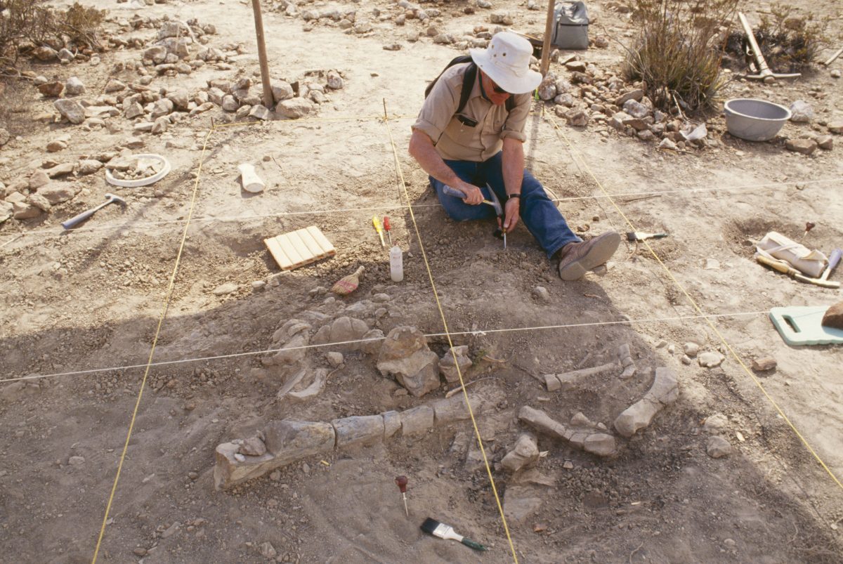 Forscher stoßen bei Ausgrabungen auf Tontafeln – als sie die Schriftzeichen entschlüsseln, fallen sie vom Glauben ab
