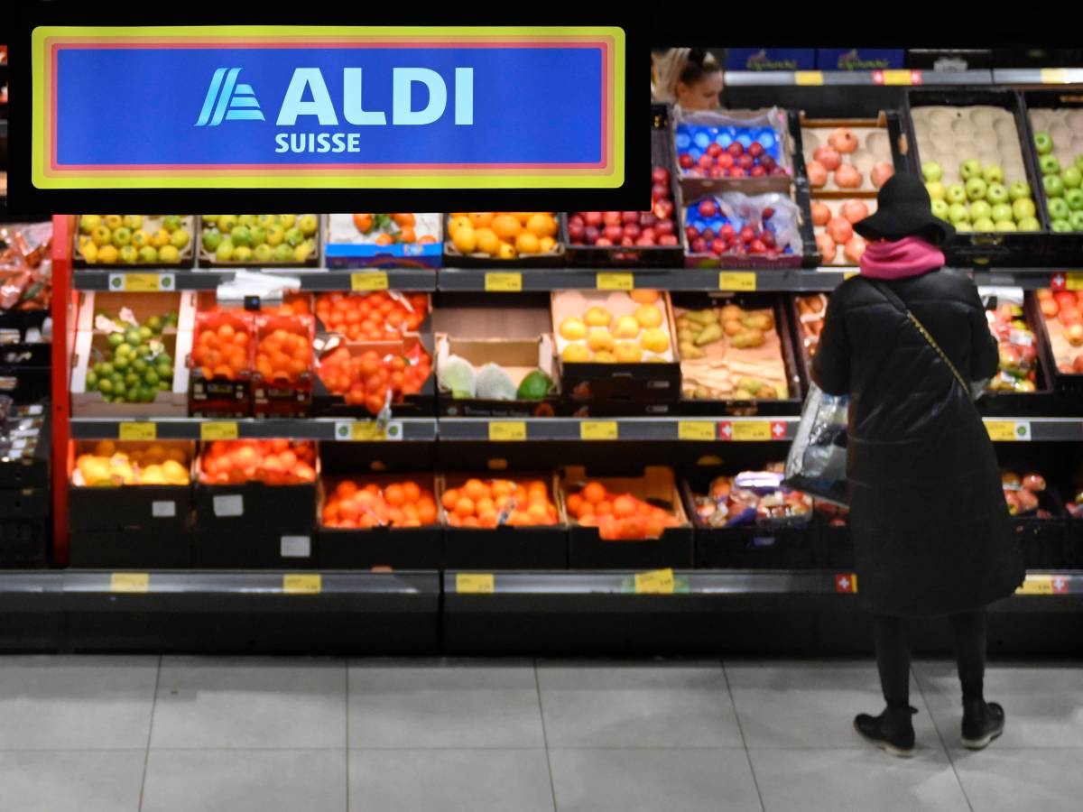 Kunden von Aldi, Lidl und Co. müssen sich auf einen heftigen Preis-Schock einstellen.